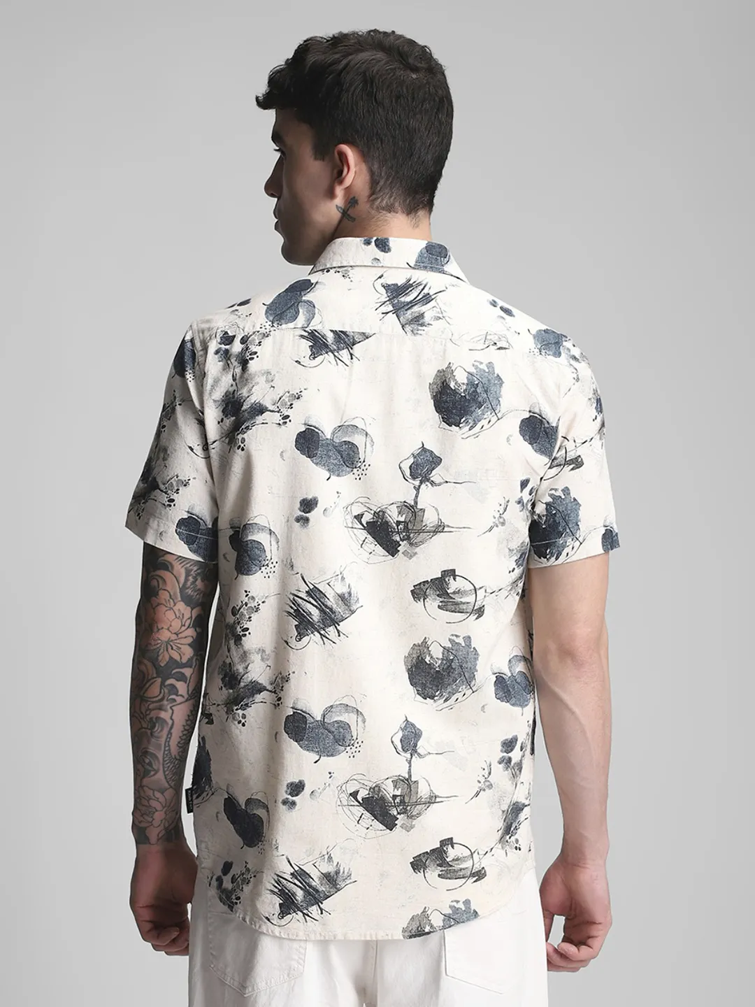 Cream Printed Shirt - Image 4