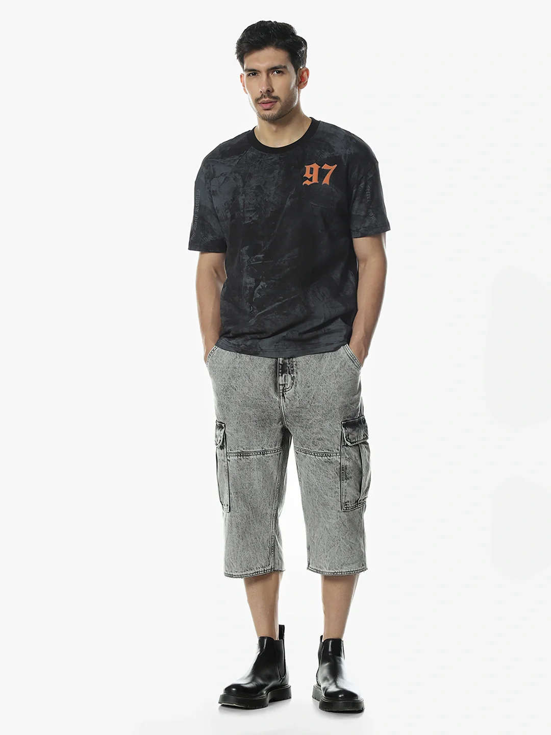 Black Printed Round T-Shirt - Image 7