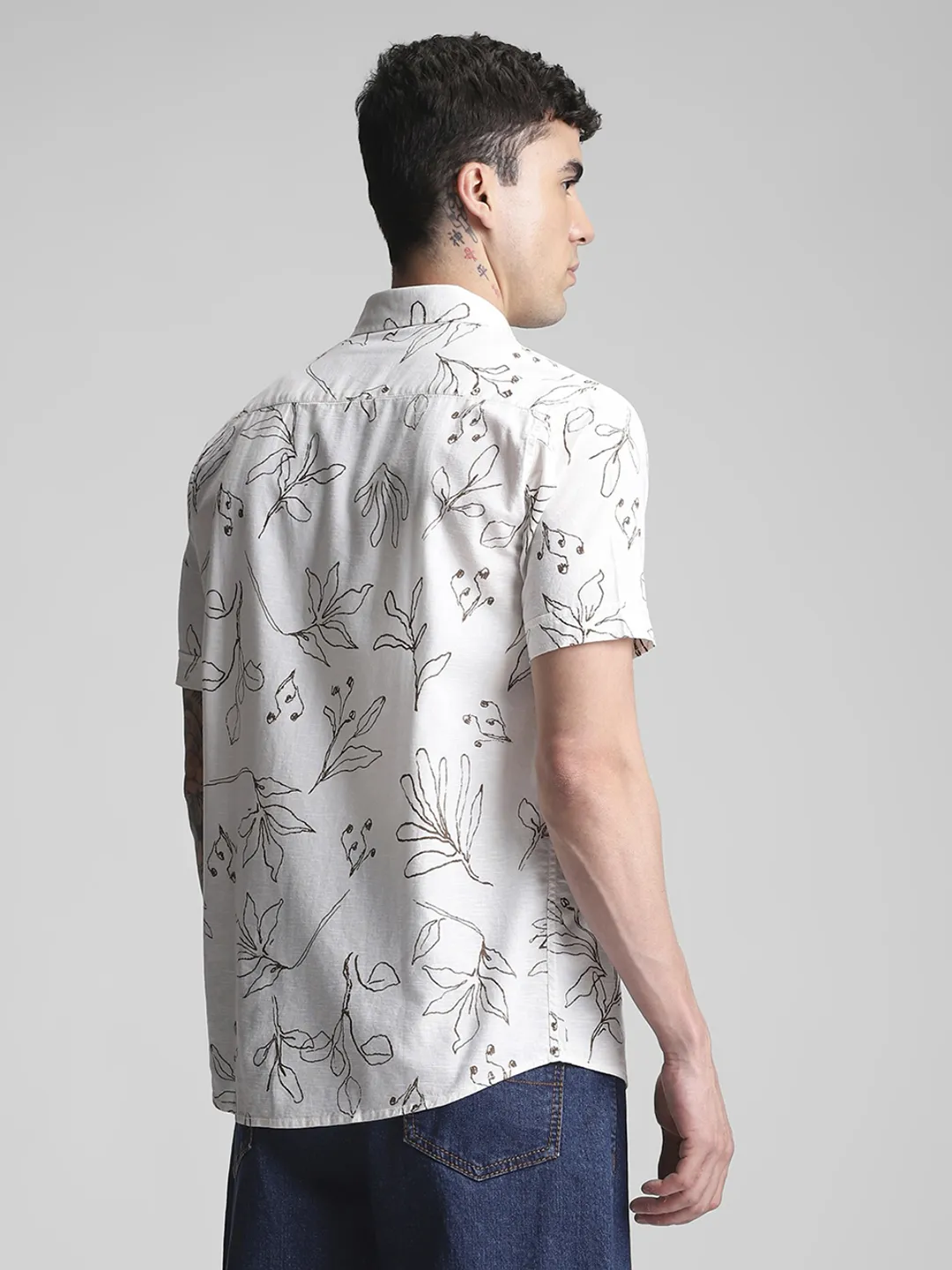 White Printed Shirt - Image 4