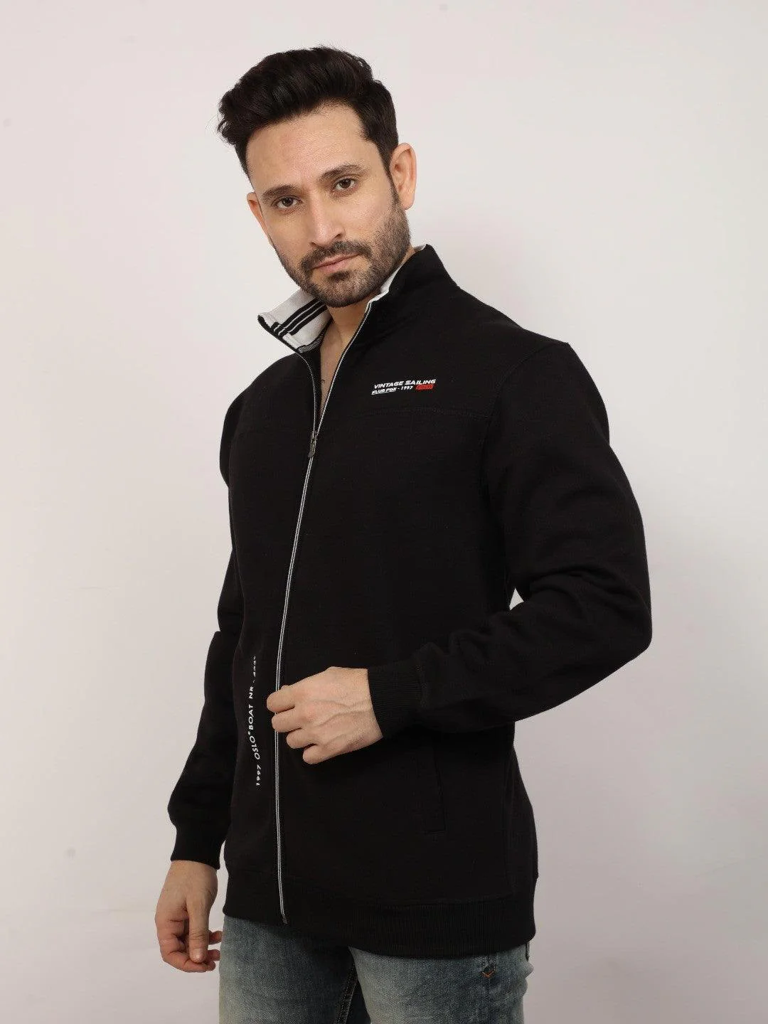 Black Zipper Printed Sweatshirt - Image 3