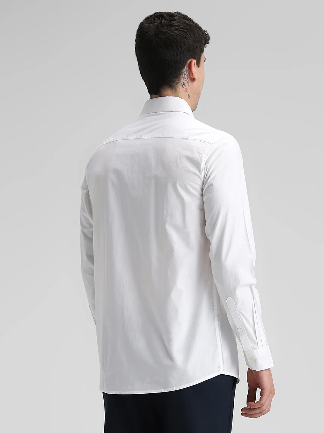 White Solid Slim Fit Shirt - Image 3